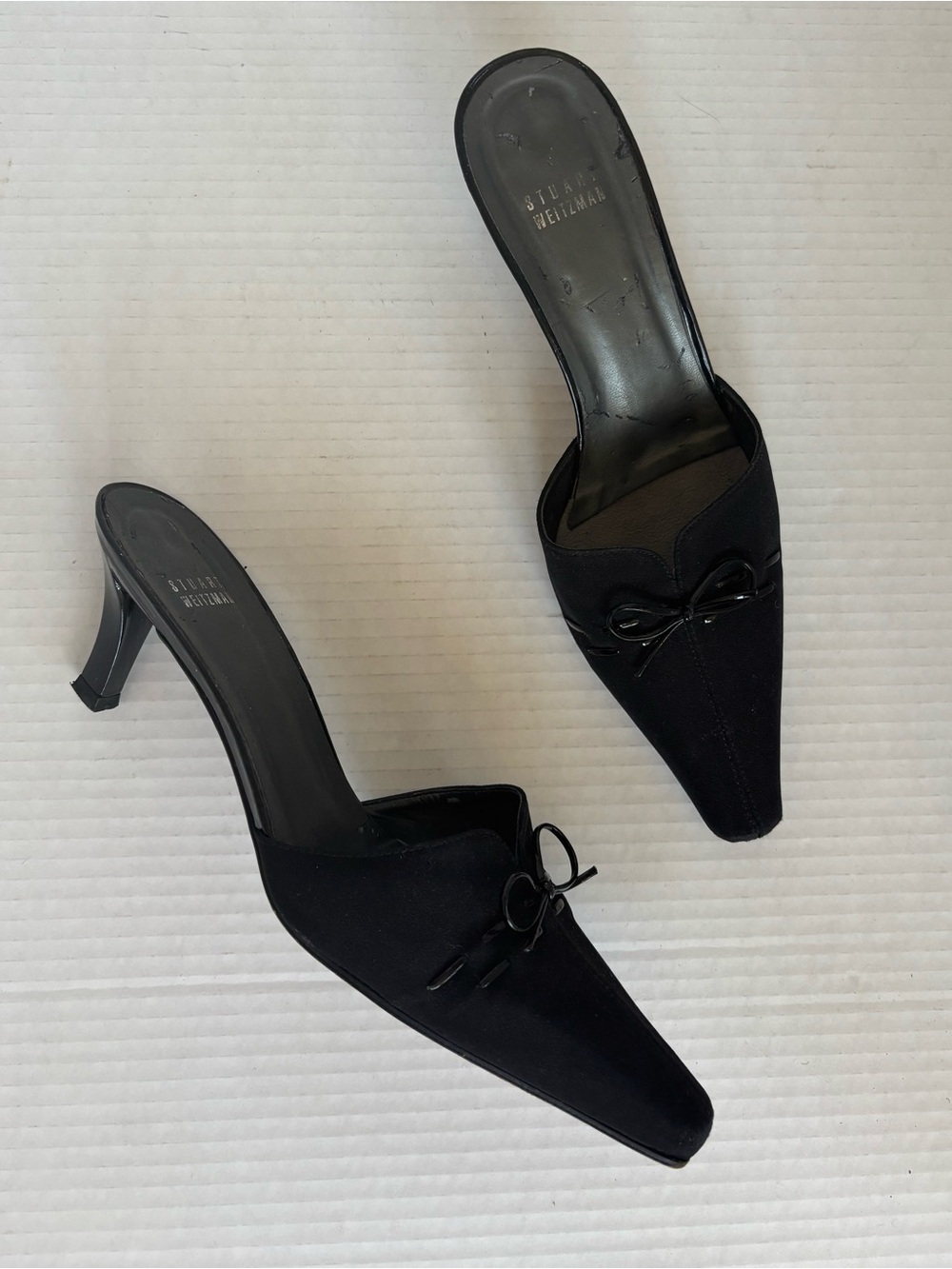 Stuart Weitzman Black fabric Mules Kitten Heel Size 7.5